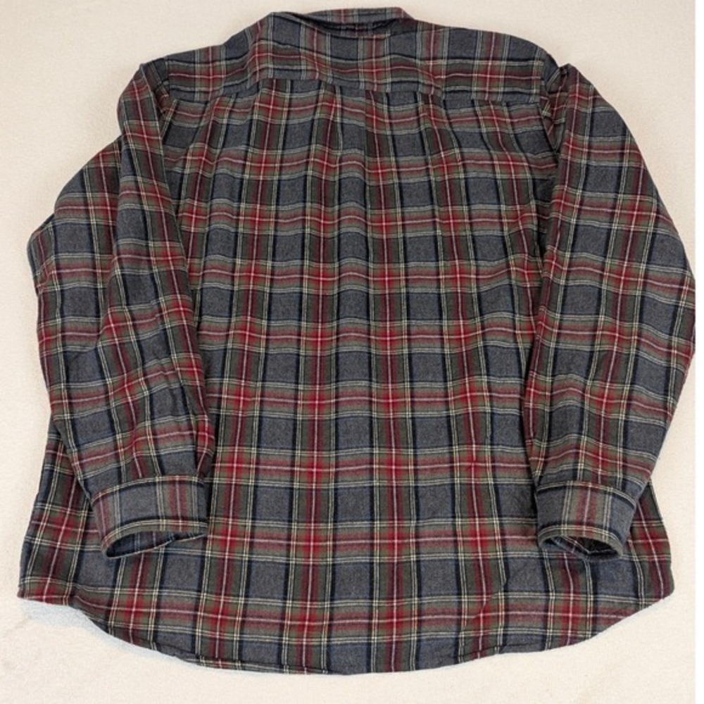 LL Bean Traditional Fit Plaid Flannel Button Down Shirt Men Red Green Gray Work - Picture 6 of 13